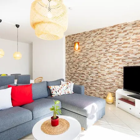Casa Almendra: Oceanview Oasis With Private Pool And Family-friendly Amenities