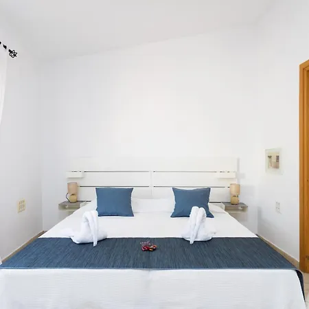 Casa Almendra: Oceanview Oasis With Private Pool And Family-friendly Amenities *