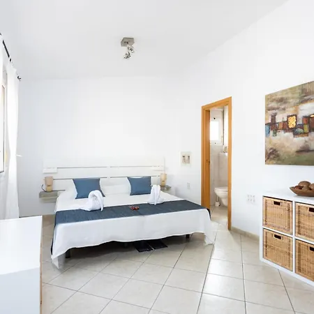 Casa Almendra: Oceanview Oasis With Private Pool And Family-friendly Amenities *