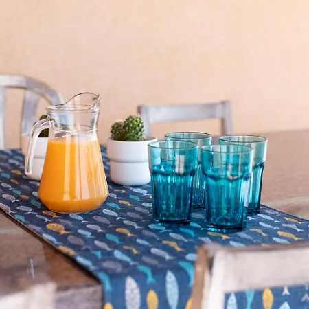 Holiday home Casa Almendra: Oceanview Oasis With Private Pool And Family-friendly Amenities